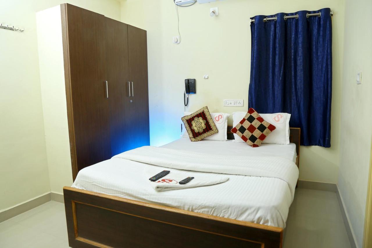 Lakeview Residency, Sricity Tada Kültér fotó